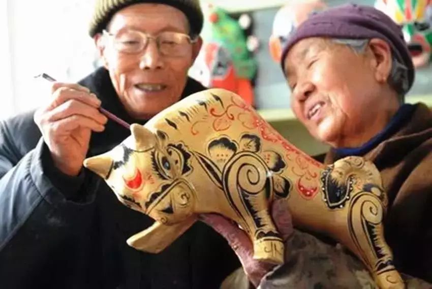 寶雞人的新寵 西府萌豬何以超越小豬佩奇成為收藏界新星？